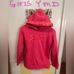 Lot of (4) girls hoodies size youth medium. 3 Under Armour 1  Nike.